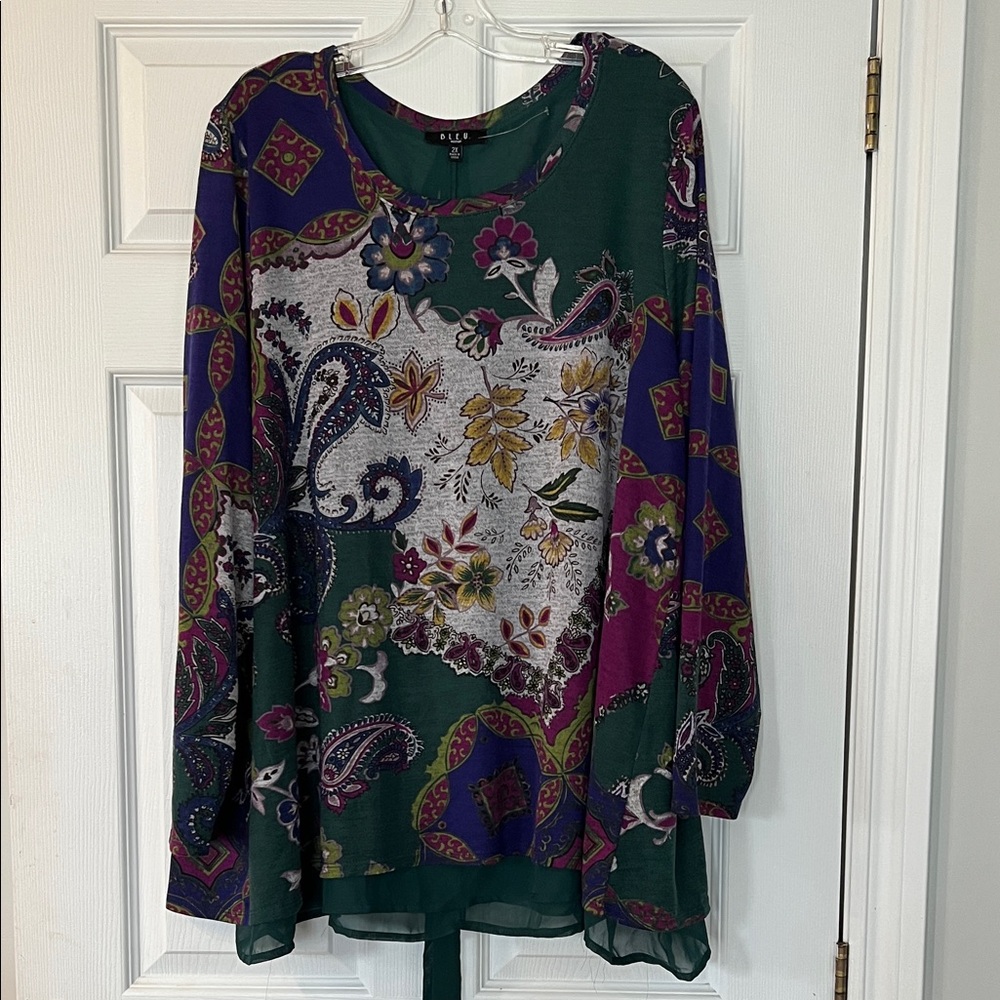 4/$20 B.L.E.U. Green and Purple Floral Paisley Blouse